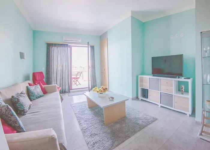 Tour Apartment *