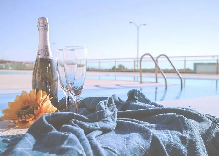 アパート Tour エリセイラ